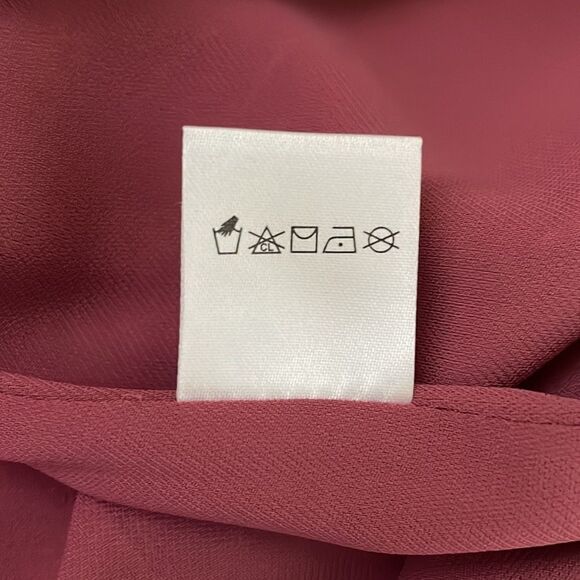 KISMET Sleeveless Double V-Neck Tank Size Extra Small - Picture 11 of 12